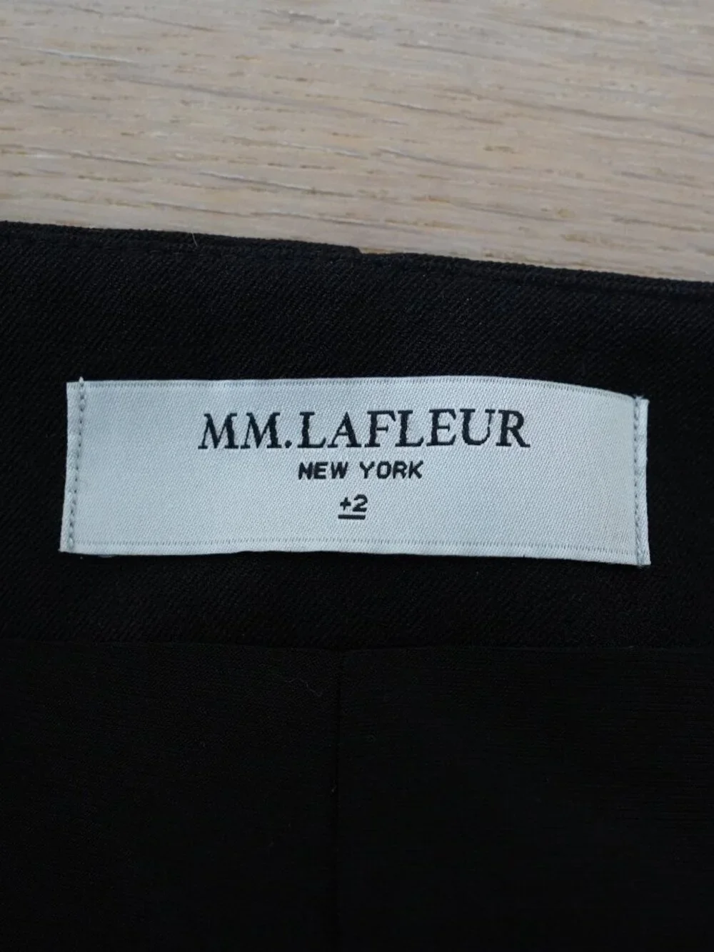 M.M.LaFleur Black Pencil Skirt Size +2 Classic Career Skirt - Picture 3 of 4